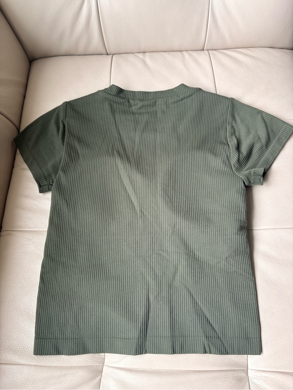 Set of 3 CALIA Cropped Ribbed Crew Neck T-Shirt - Olive, White, Black - Picture 9 of 9